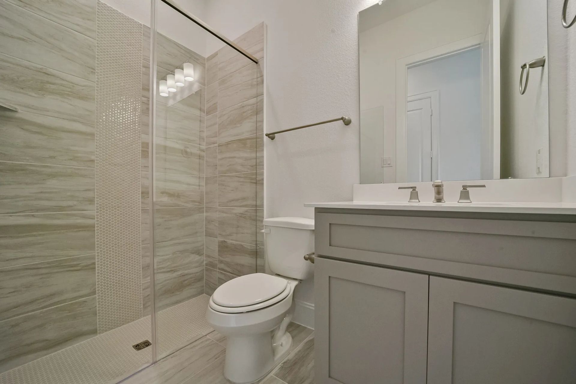 Plan 6005 Bath 3