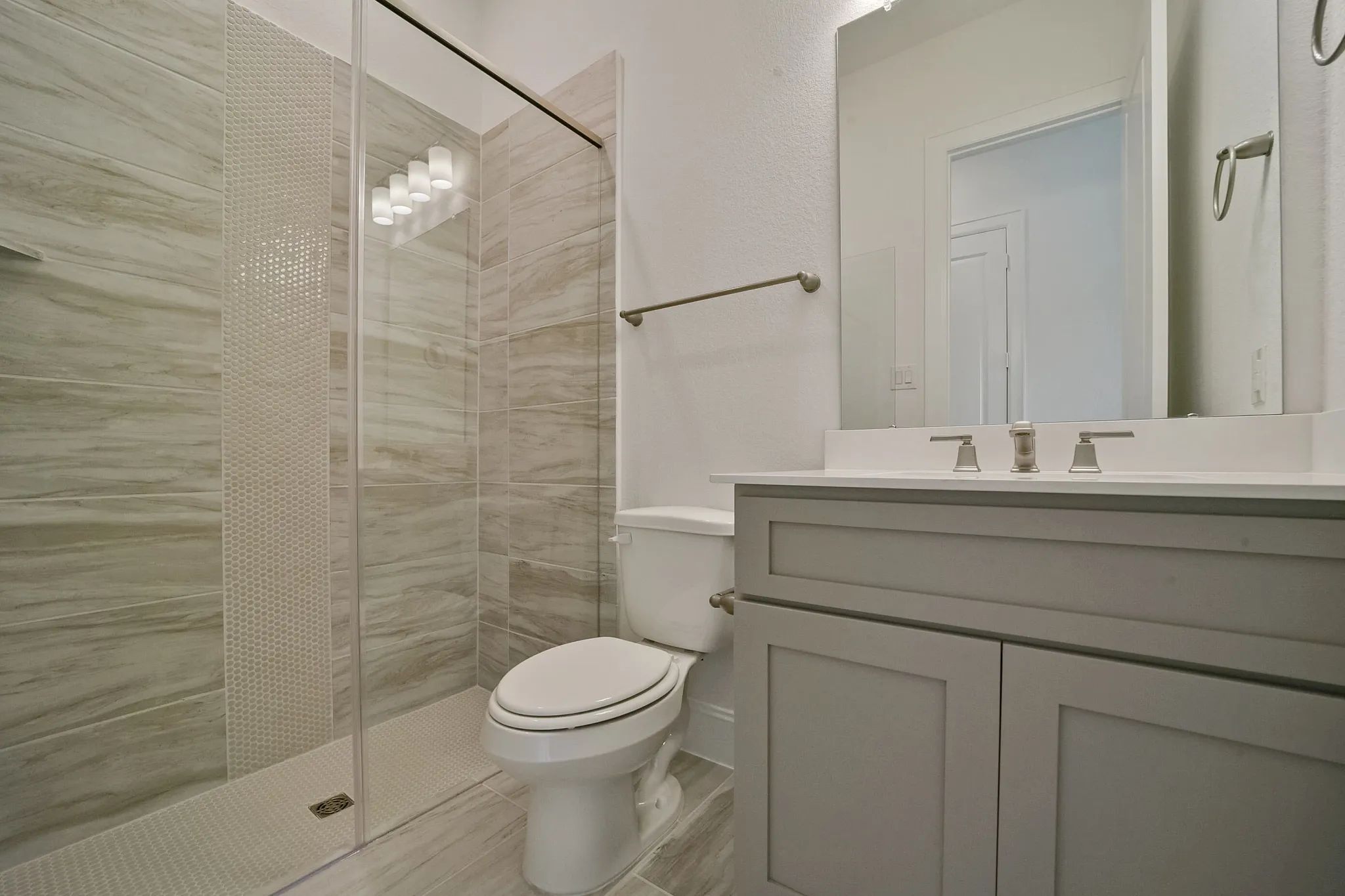 Plan 6005 Bath 3