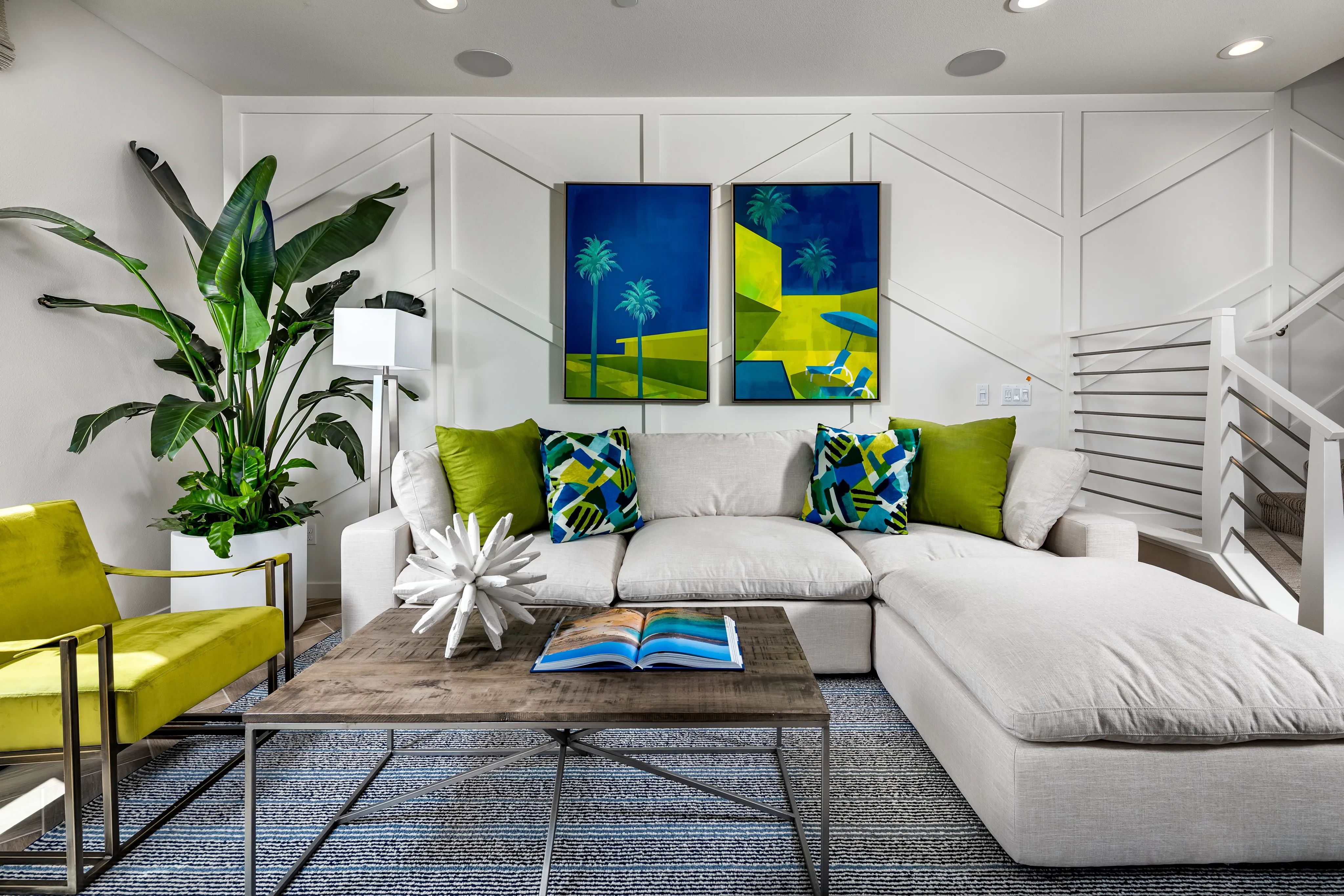 Family Room Detail