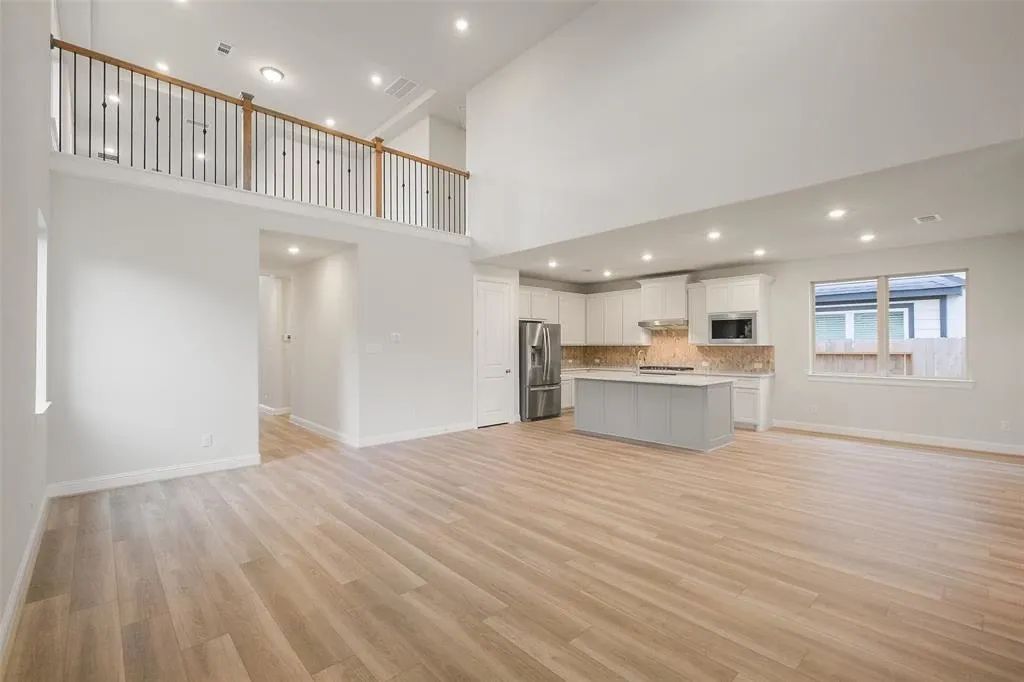 Plan 3039 great room