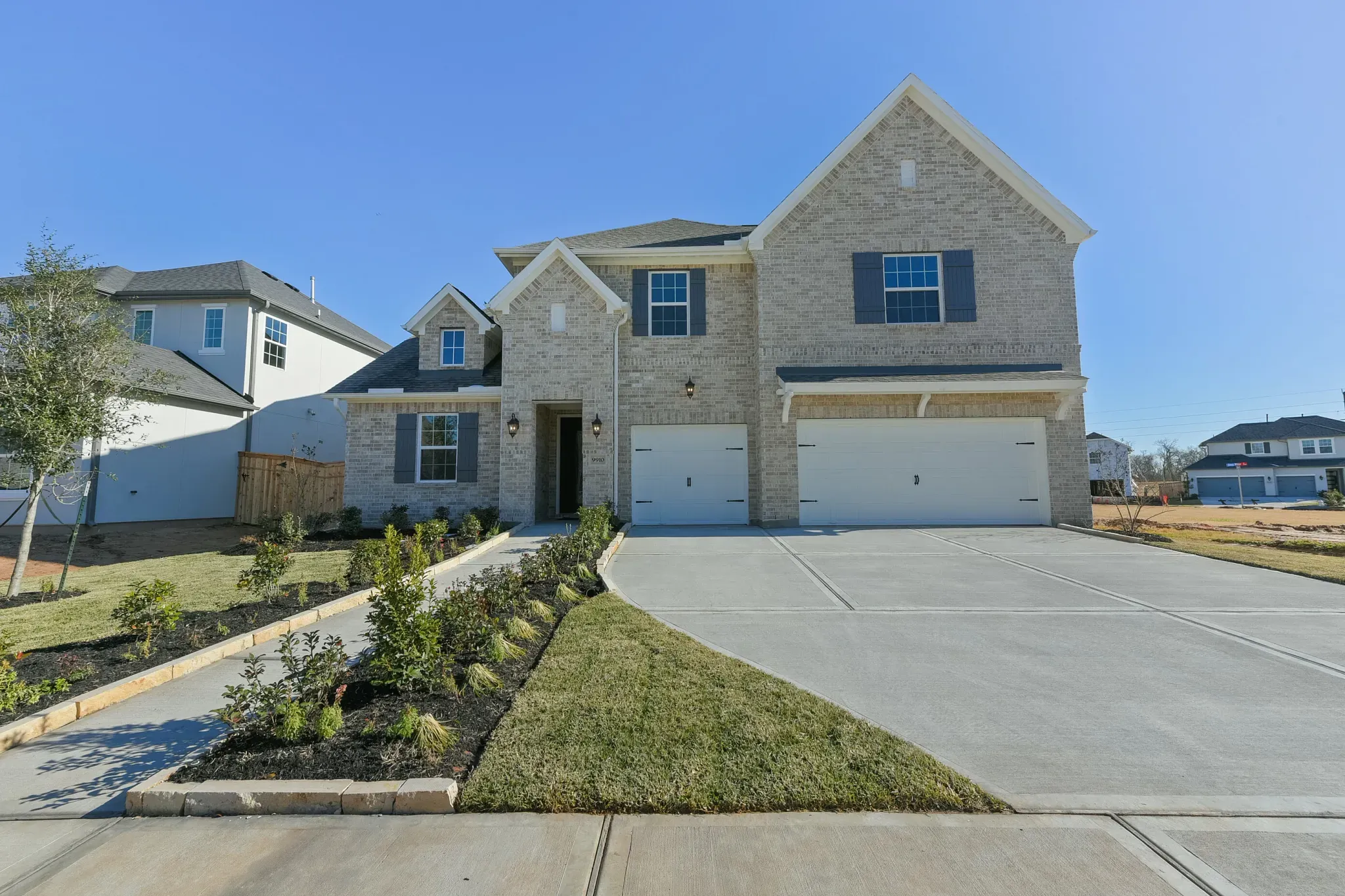 Plan 5049 elevation D exterior