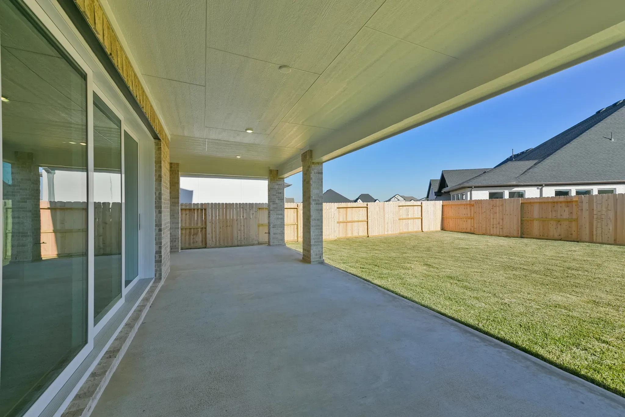 Plan 5049 outdoor living