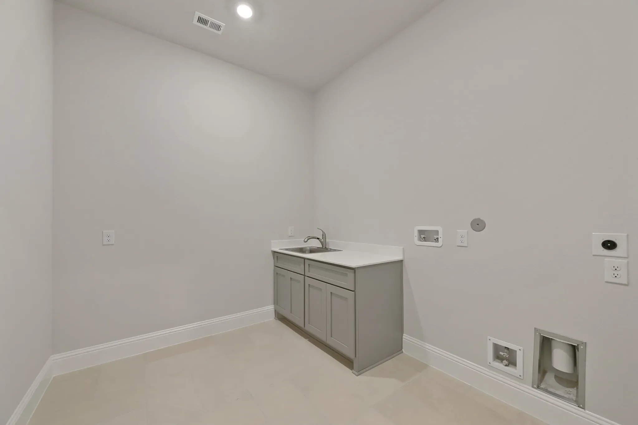 Plan 6060 Laundry Room