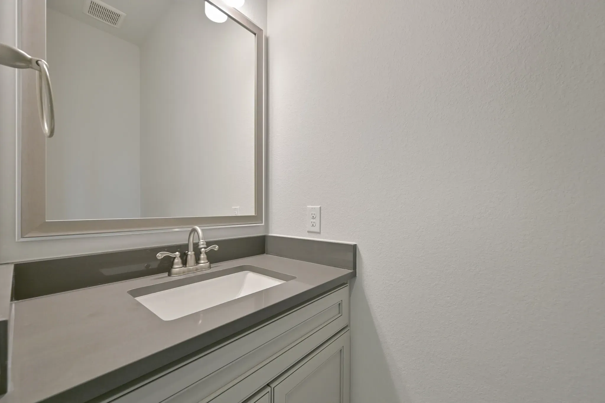 Plan 6060 Powder Room