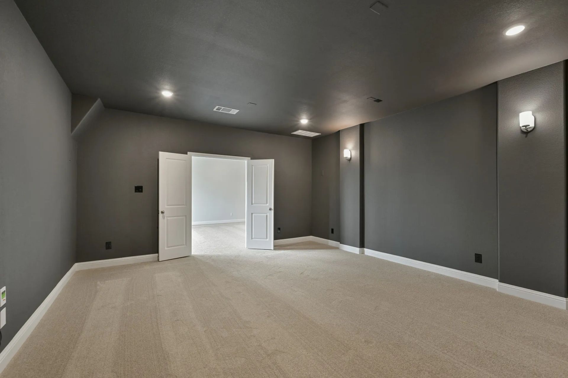 Plan 6060 media room