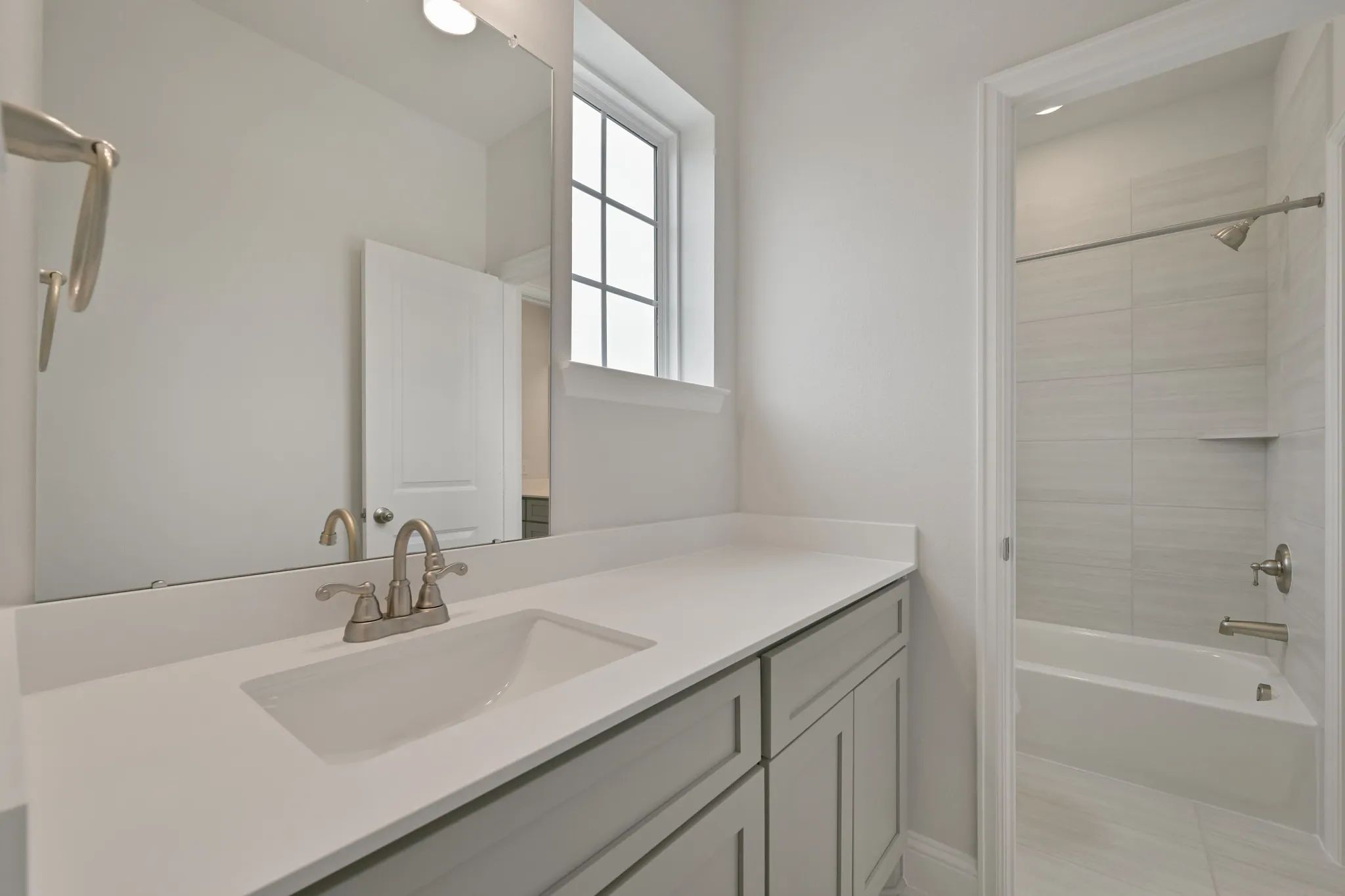 Plan 6060 bath 3