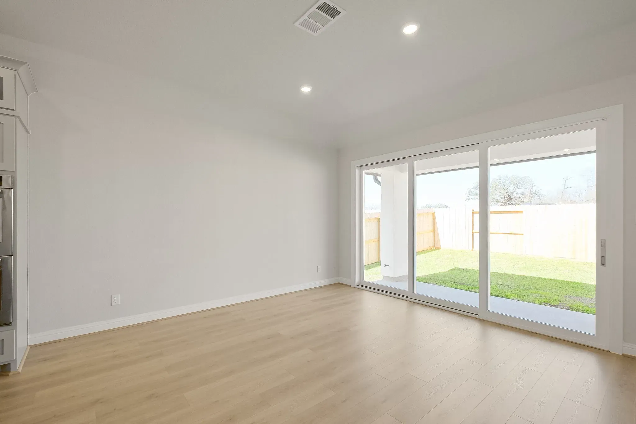 Homesite 4205 dining