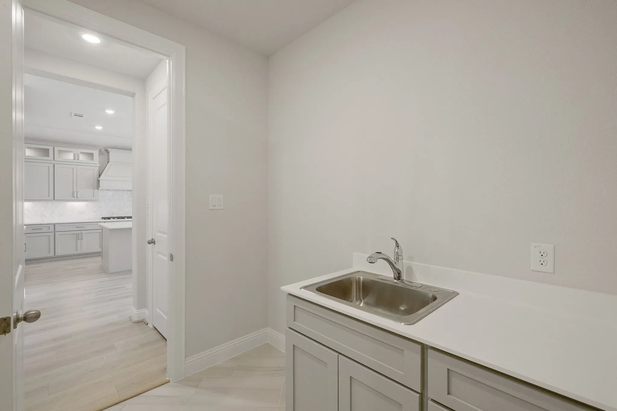 Homesite 4205 laundry