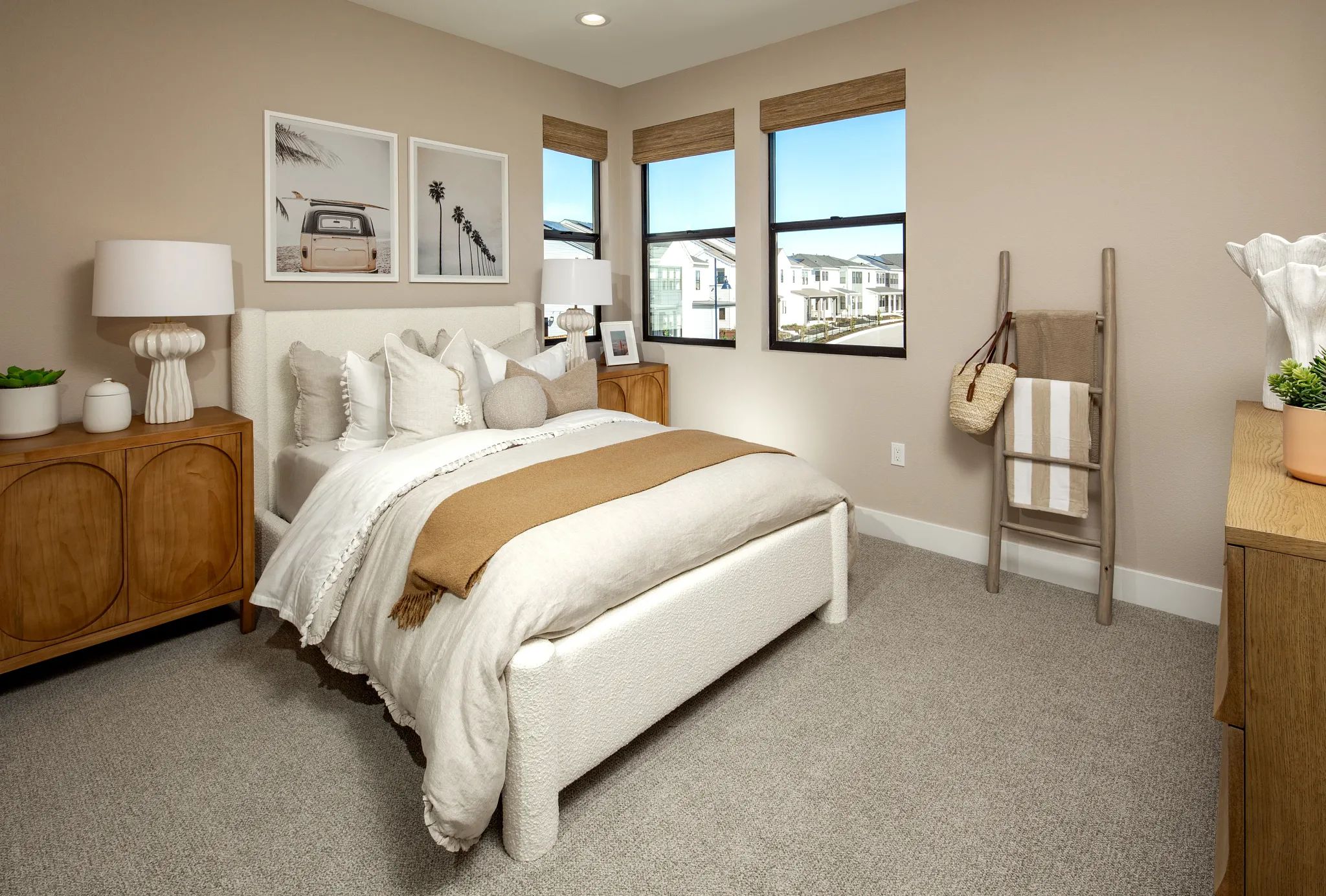Light House Plan 2X Model Bedroom