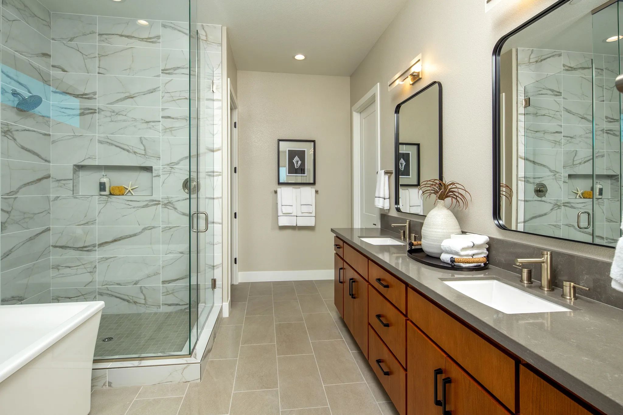 Sky House Plan 2 Model Bathroom