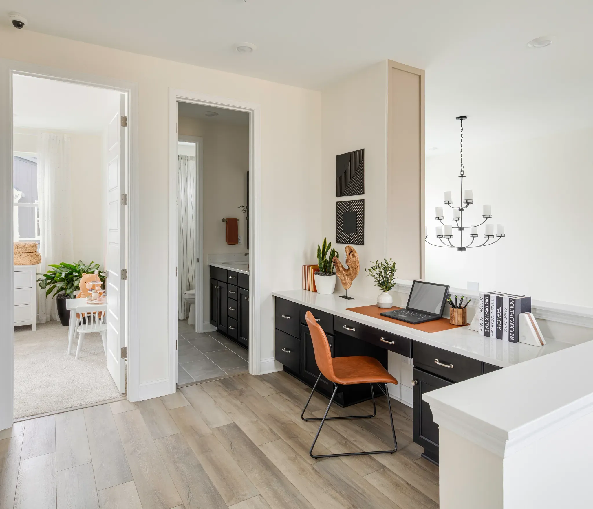 Catena Model Loft