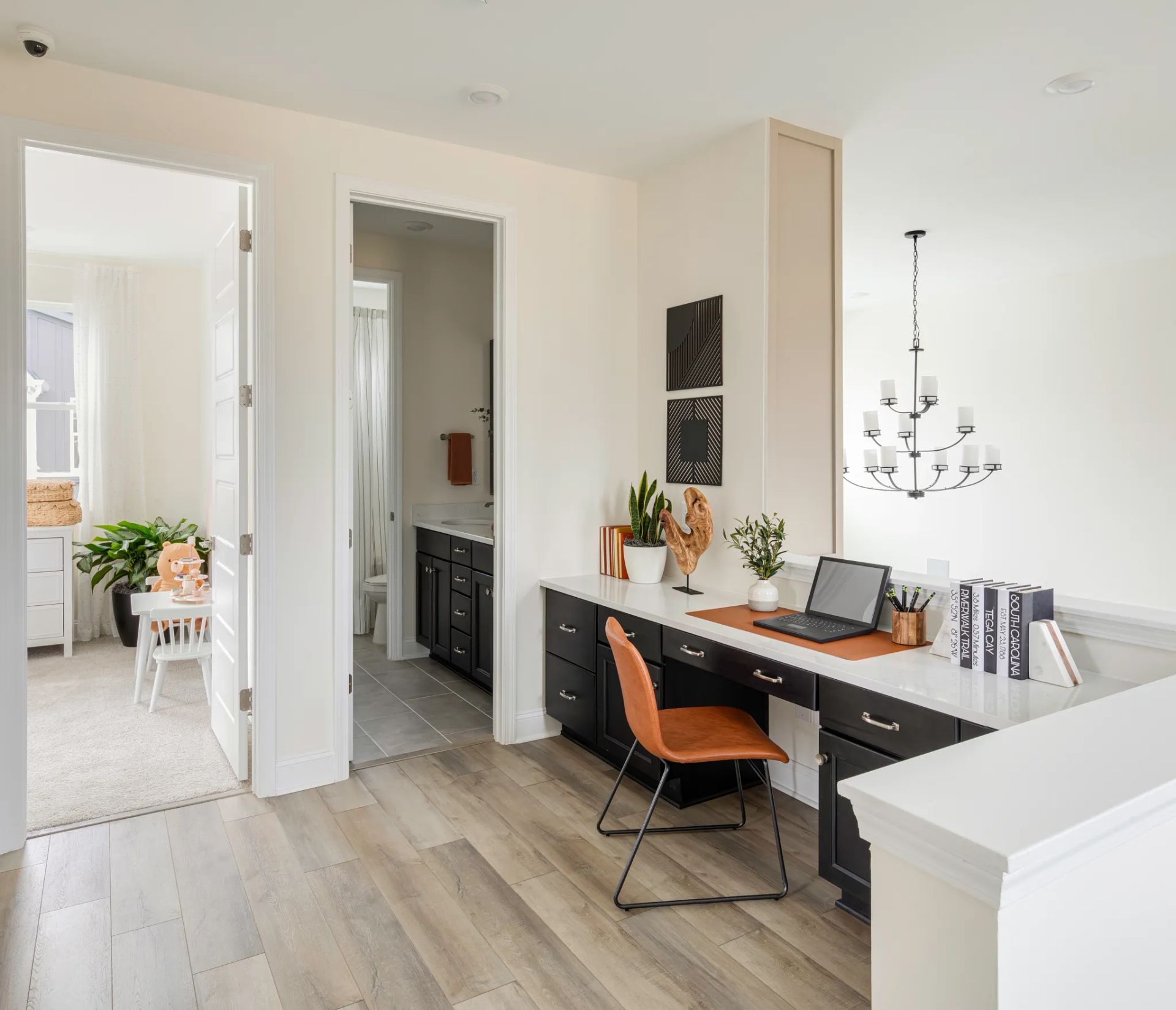 Catena Model Loft