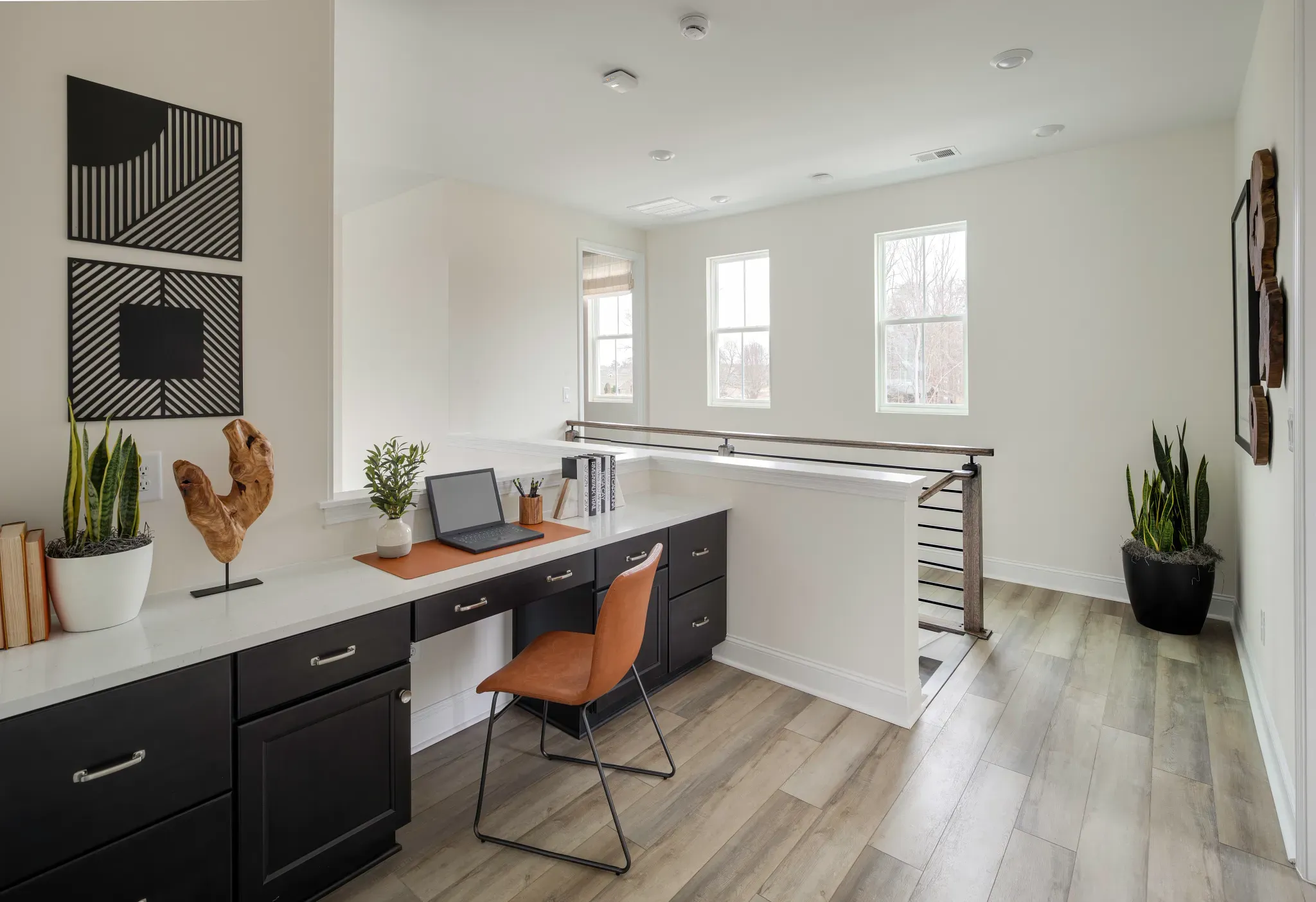 Catena Model Loft