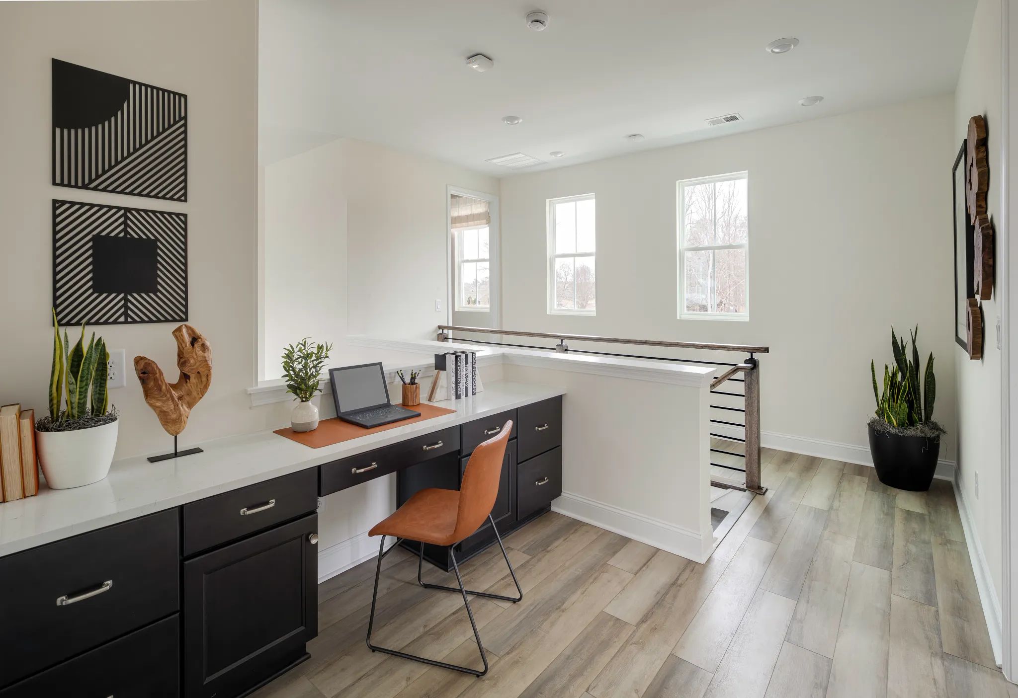 Catena Model Loft
