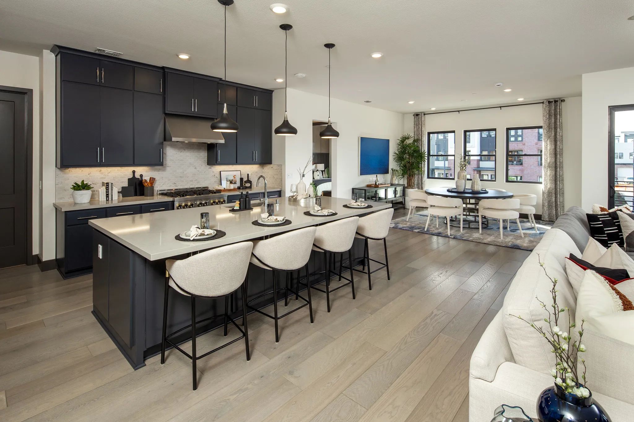Rooftops Plan 5 Kitchen & Dining