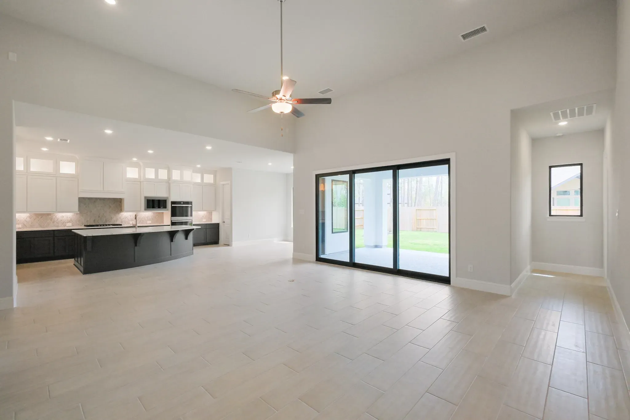 Plan 6030 great room