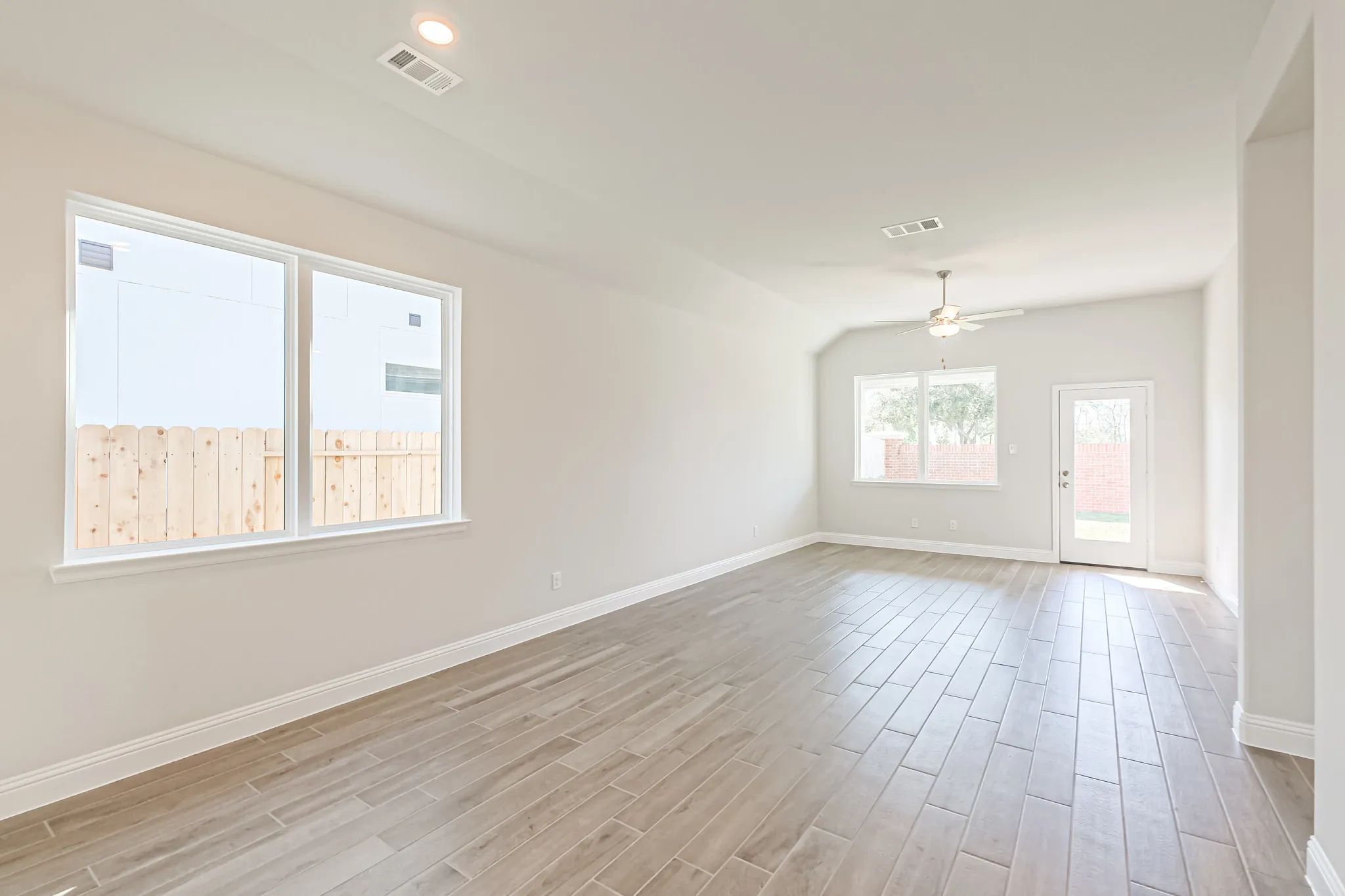 Plan 3009 great room - look may vary