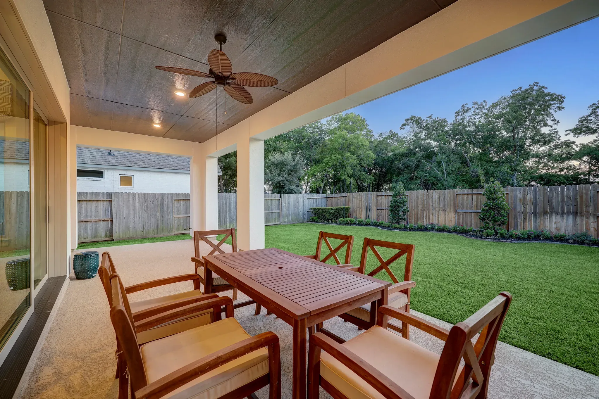Plan 5051 outdoor living - staged