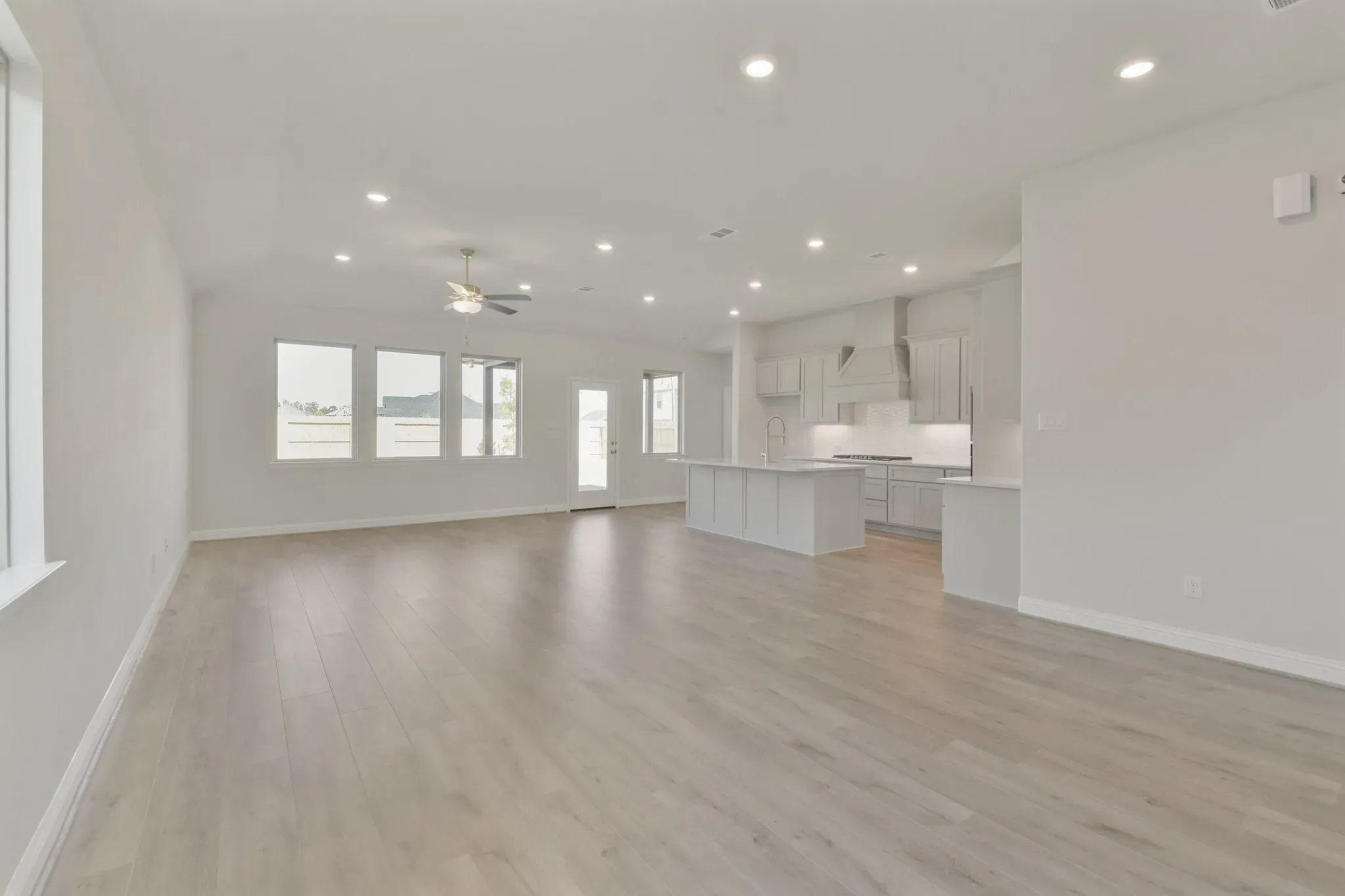Plan 4049 great room