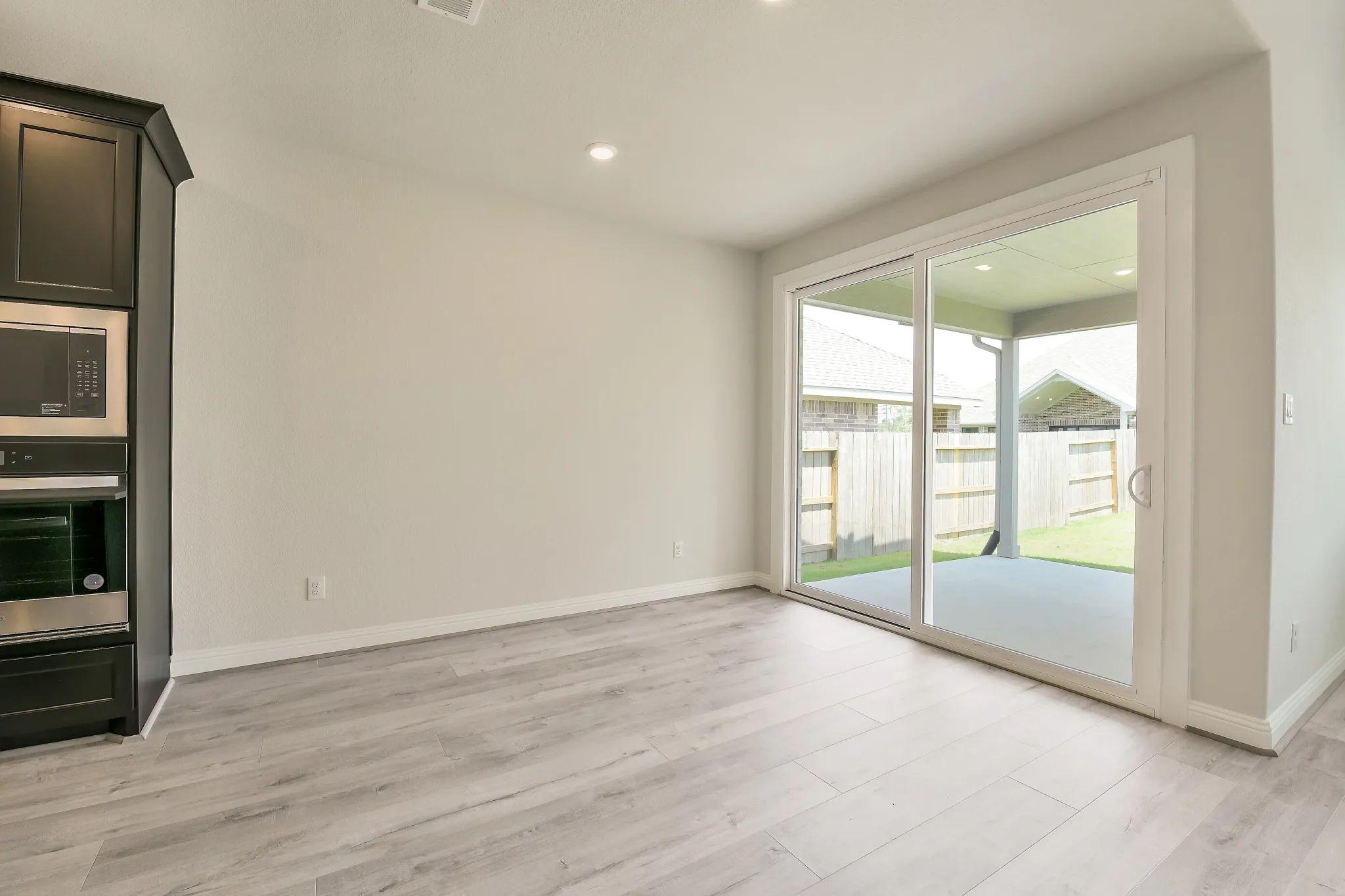 Plan 4059 dining