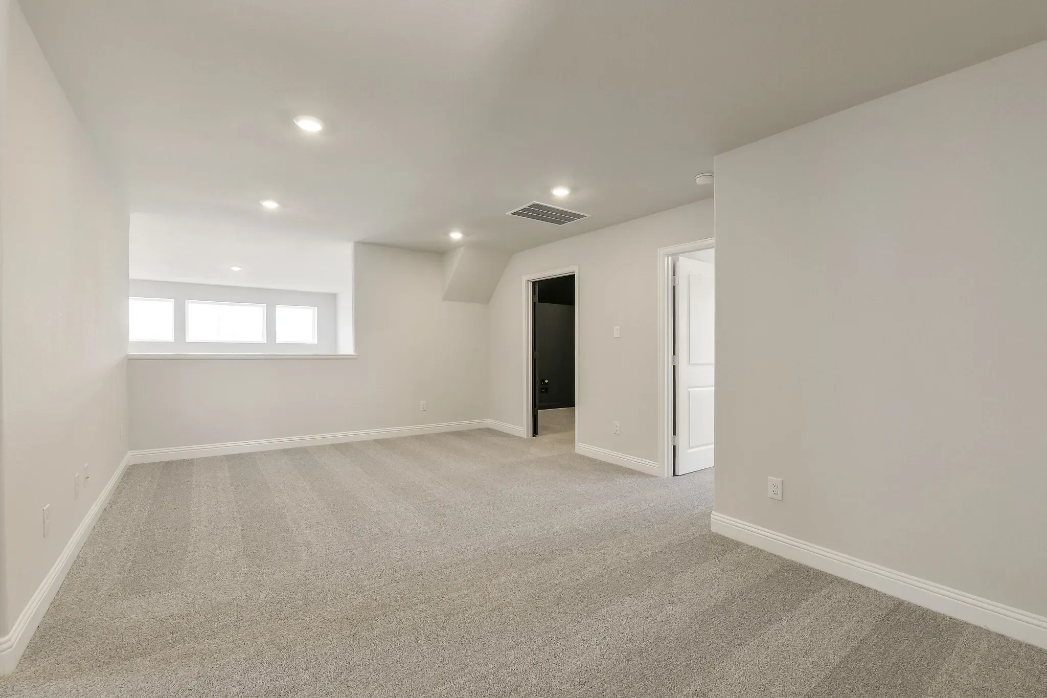 Plan 4059 game room