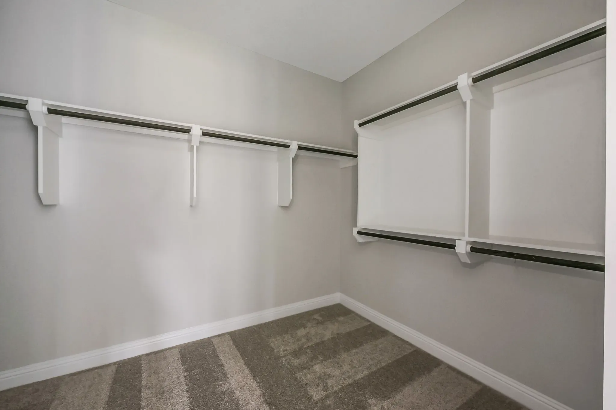 Plan 4509 closet