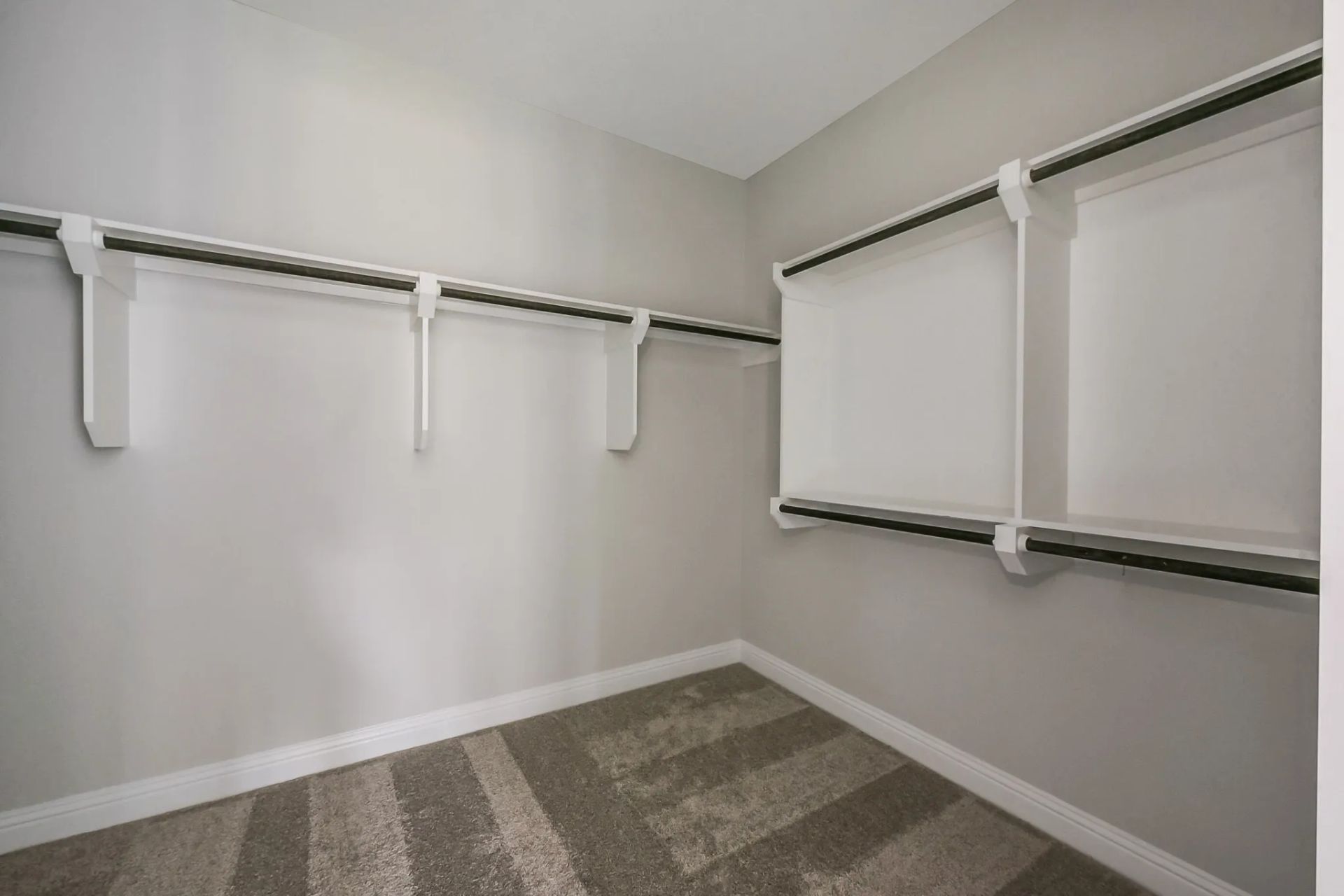 Plan 4509 closet
