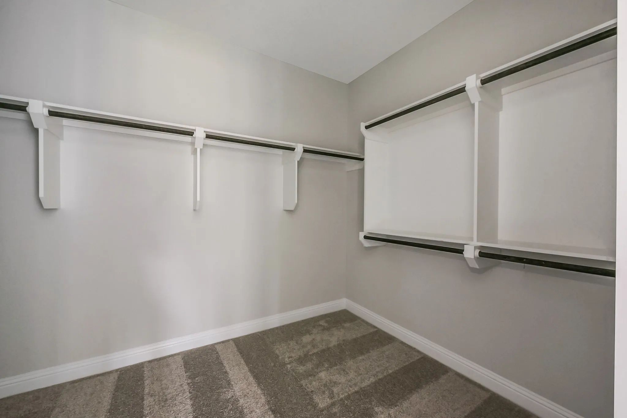Plan 4509 closet