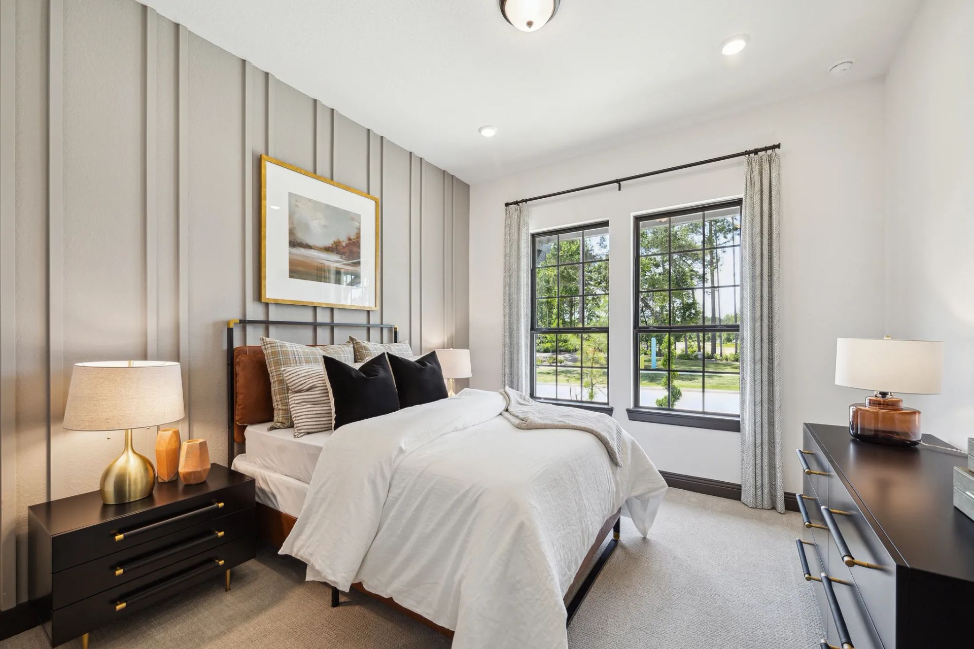 Plan 4534 bed 2 - staged