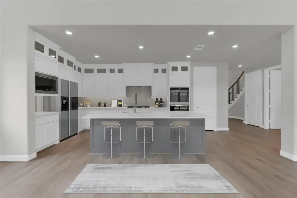 Plan 4549 kitchen