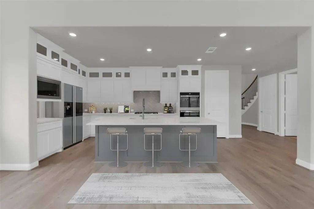 Plan 4549 kitchen