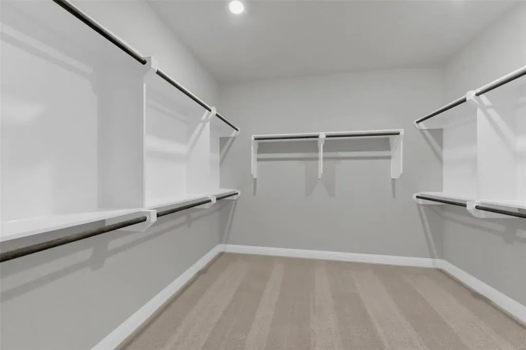 Plan 4549 closet