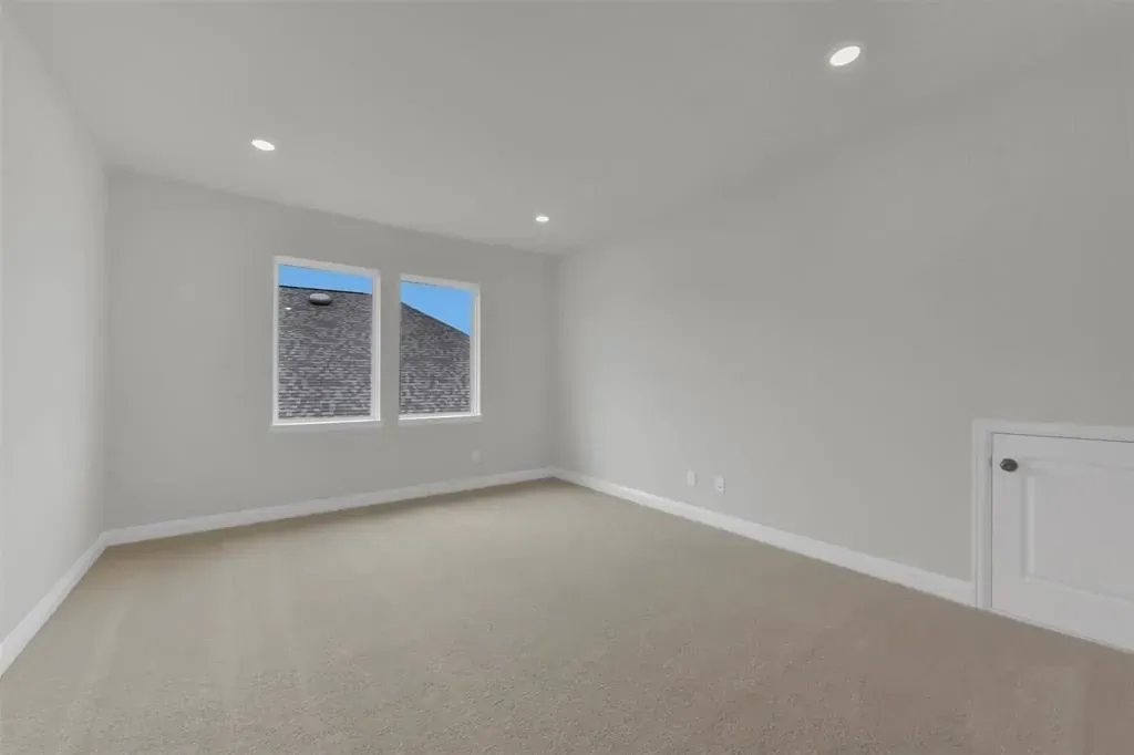 Plan 4549 bonus room