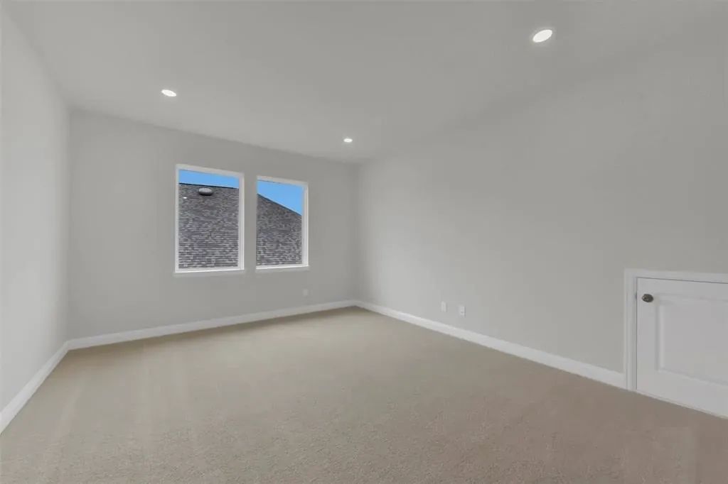 Plan 4549 bonus room