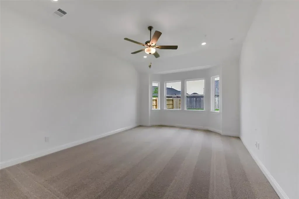 Plan 4559 primary bed