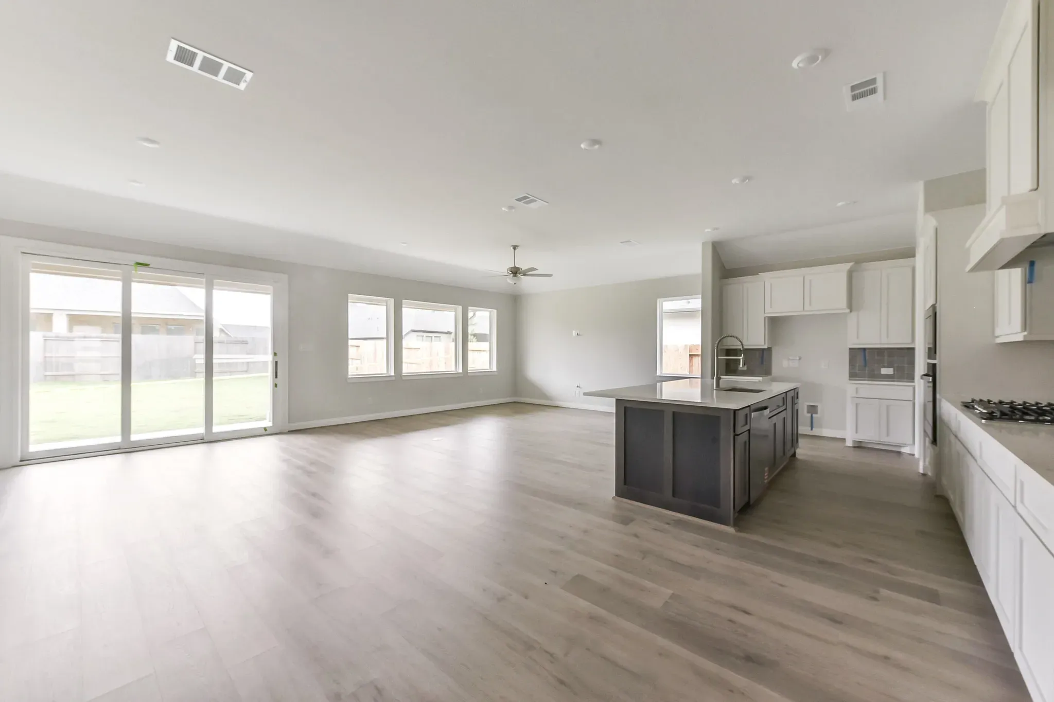 Plan 4509 kitchen