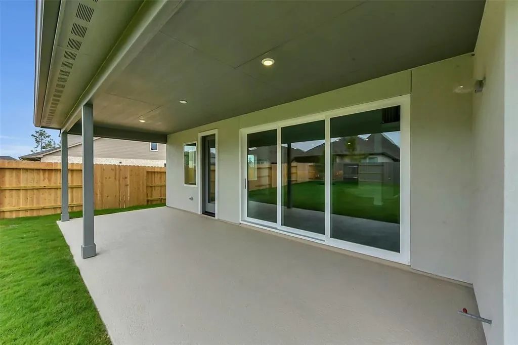 Plan 4549 outdoor living