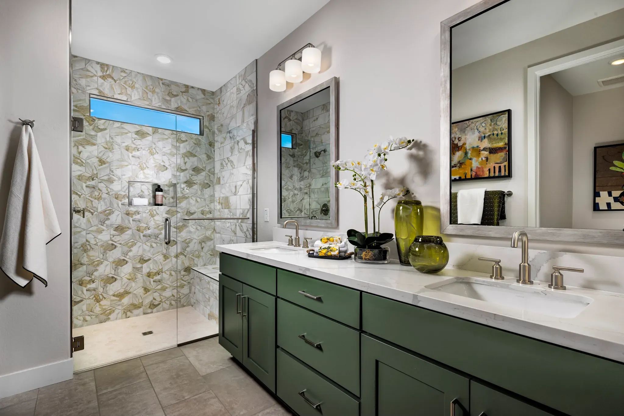 Aspire Model Primary Bath
