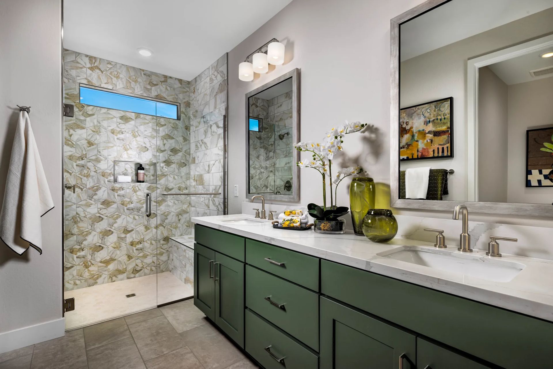 Aspire Model Primary Bath