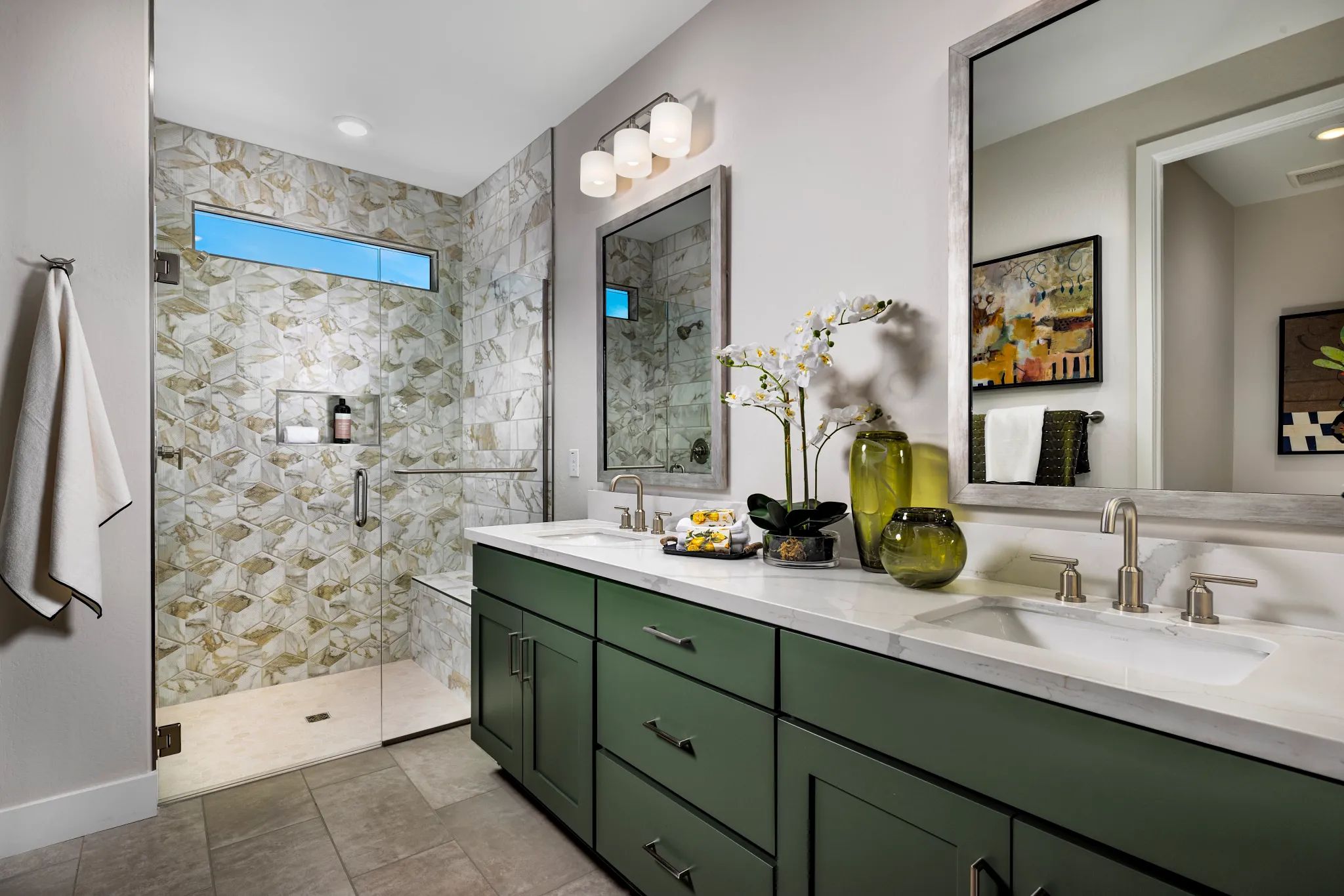 Aspire Model Primary Bath
