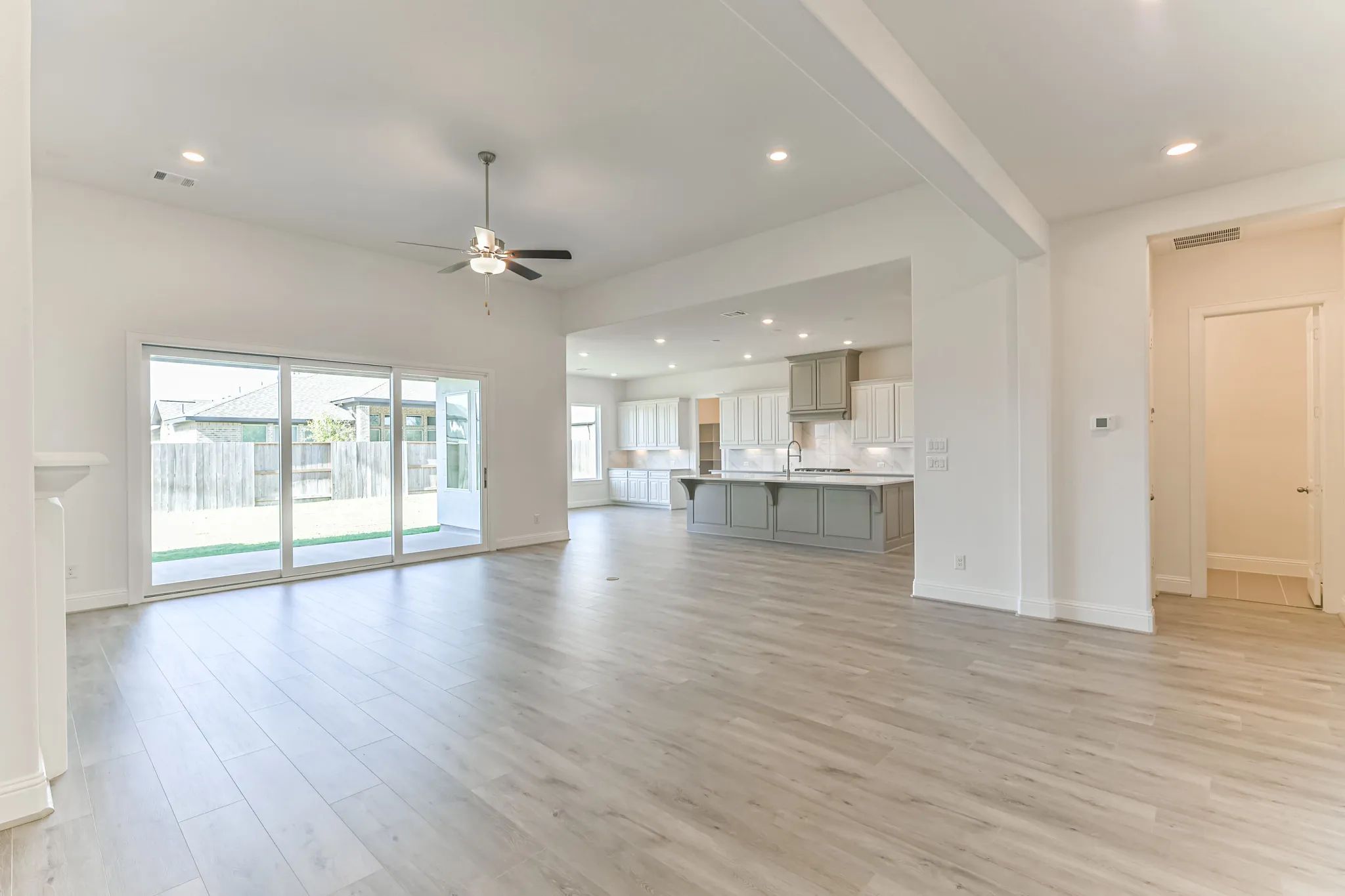 Plan 6010 great room