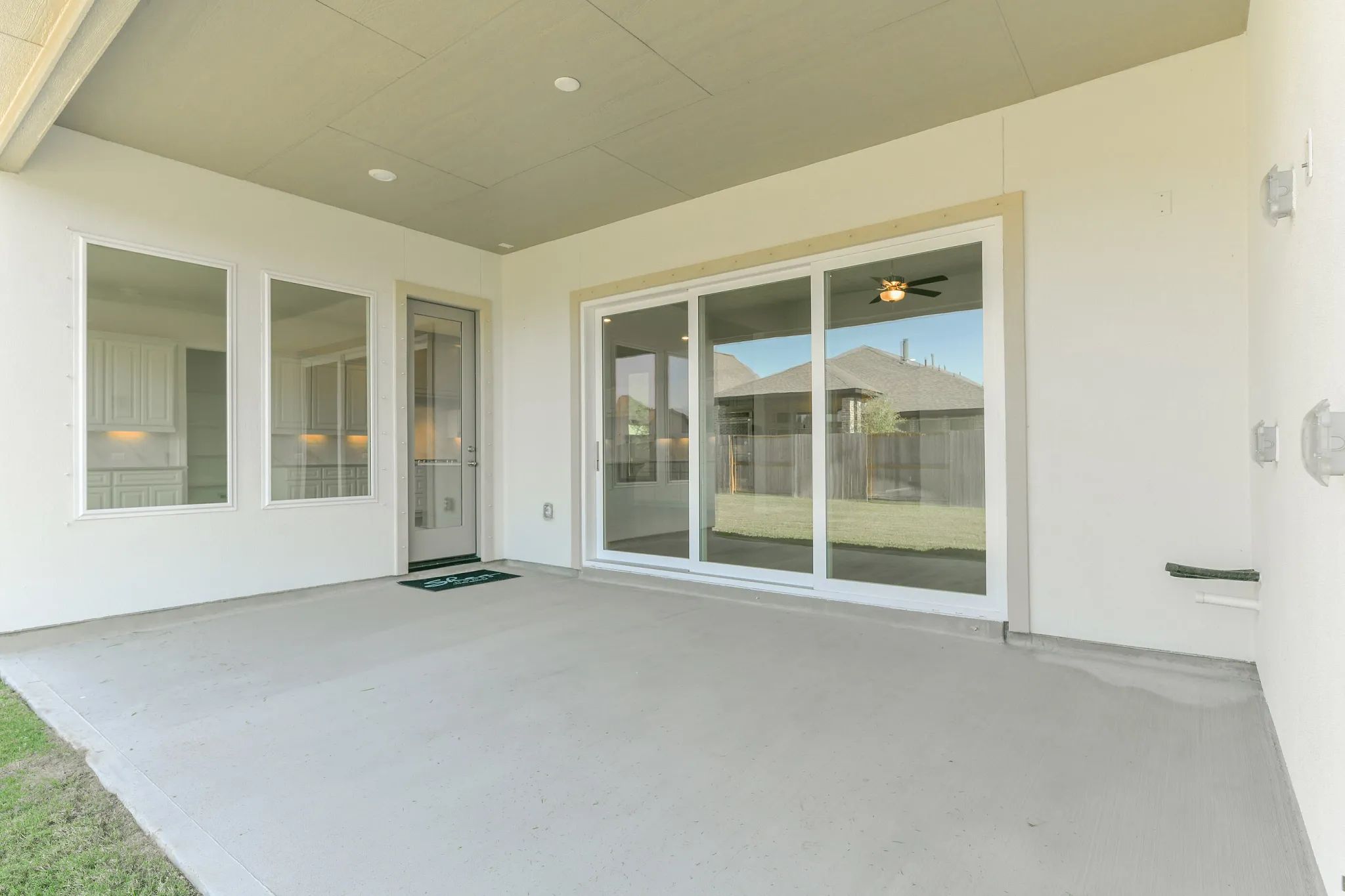 Plan 6010 outdoor living