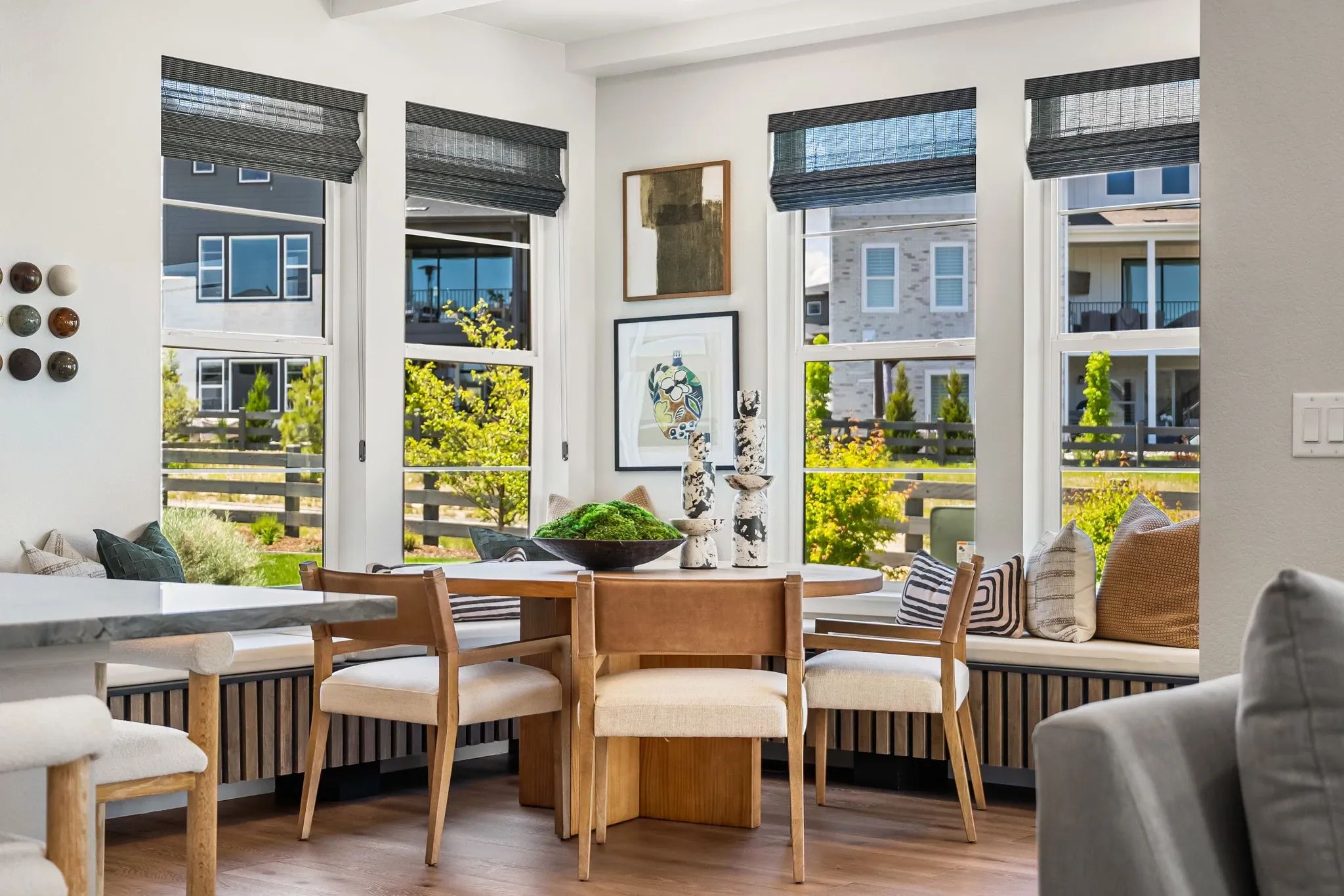 Emerson Model Dining