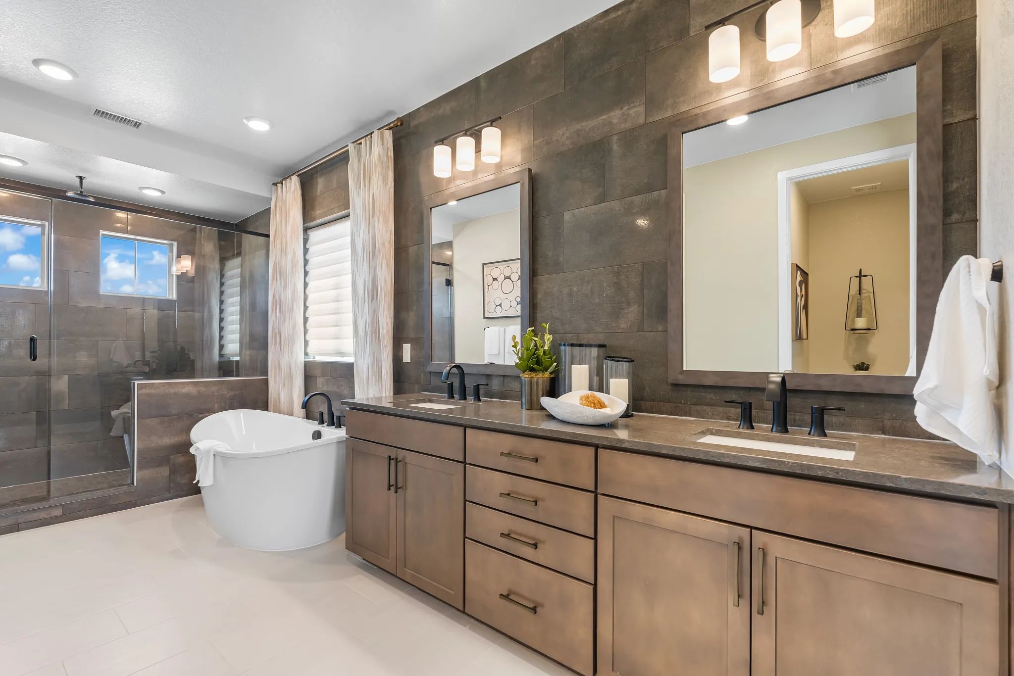 Corbett Model Primary Bath