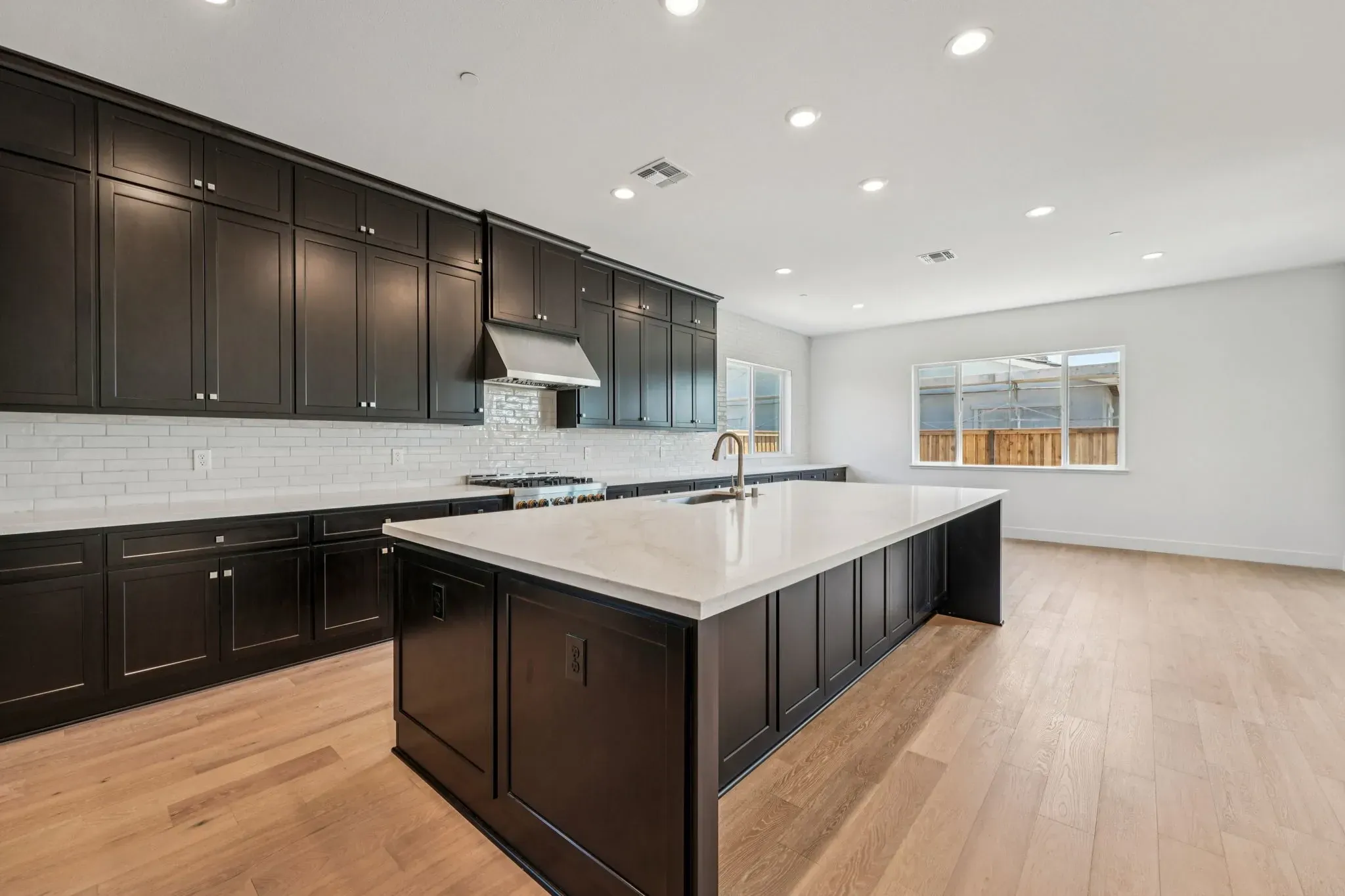 Orchard Grove Lot 28 Kitchen