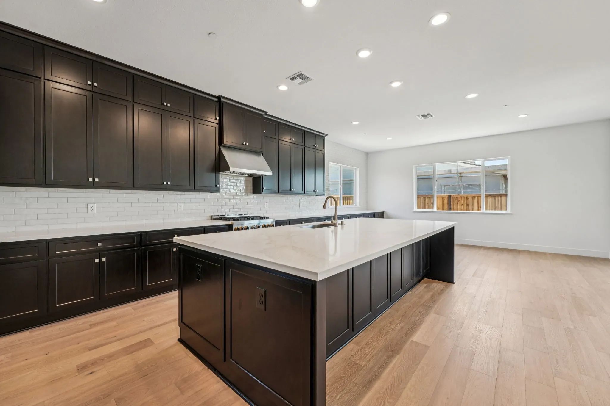 Orchard Grove Lot 28 Kitchen