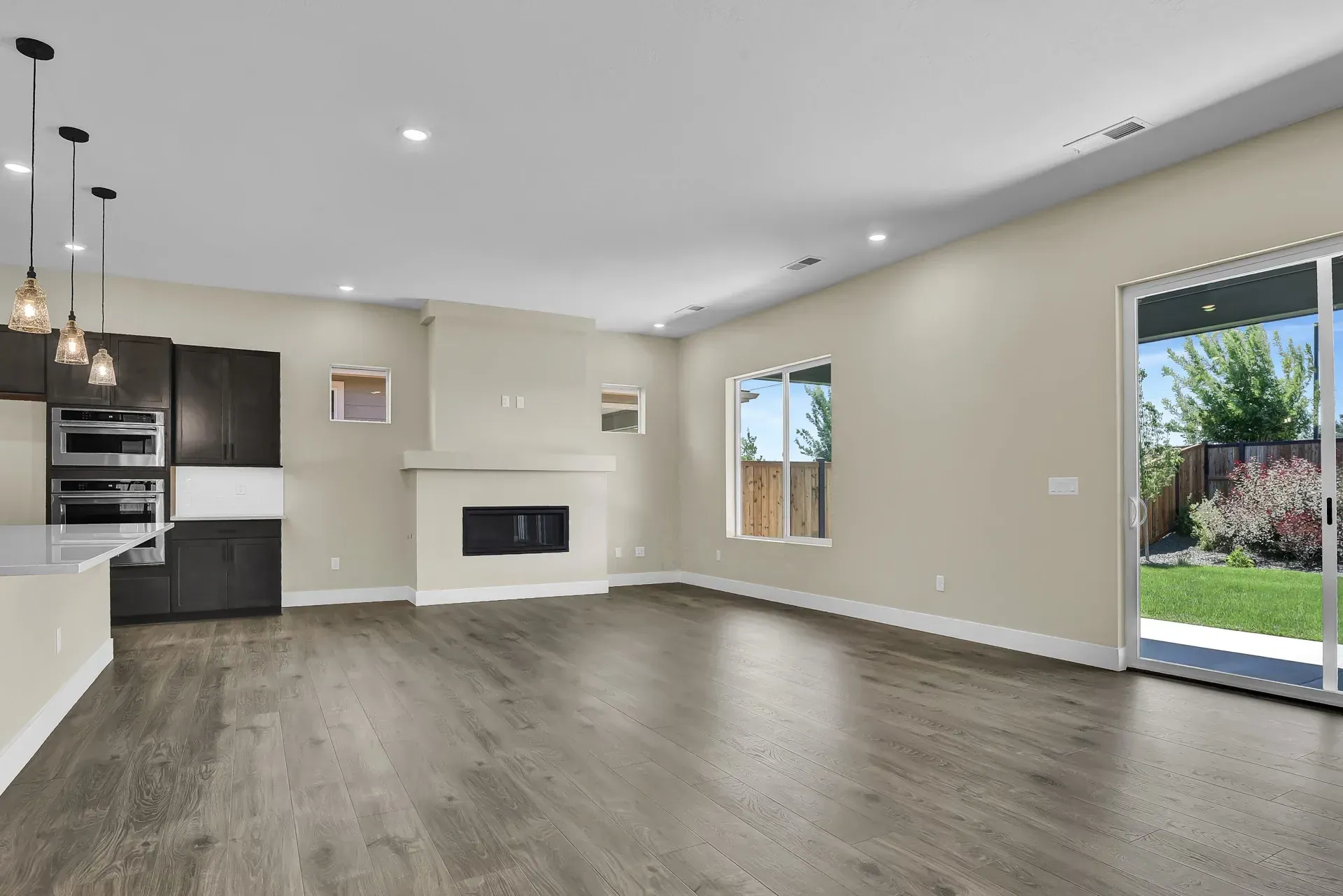 11771 S Glory Ln (Discover)