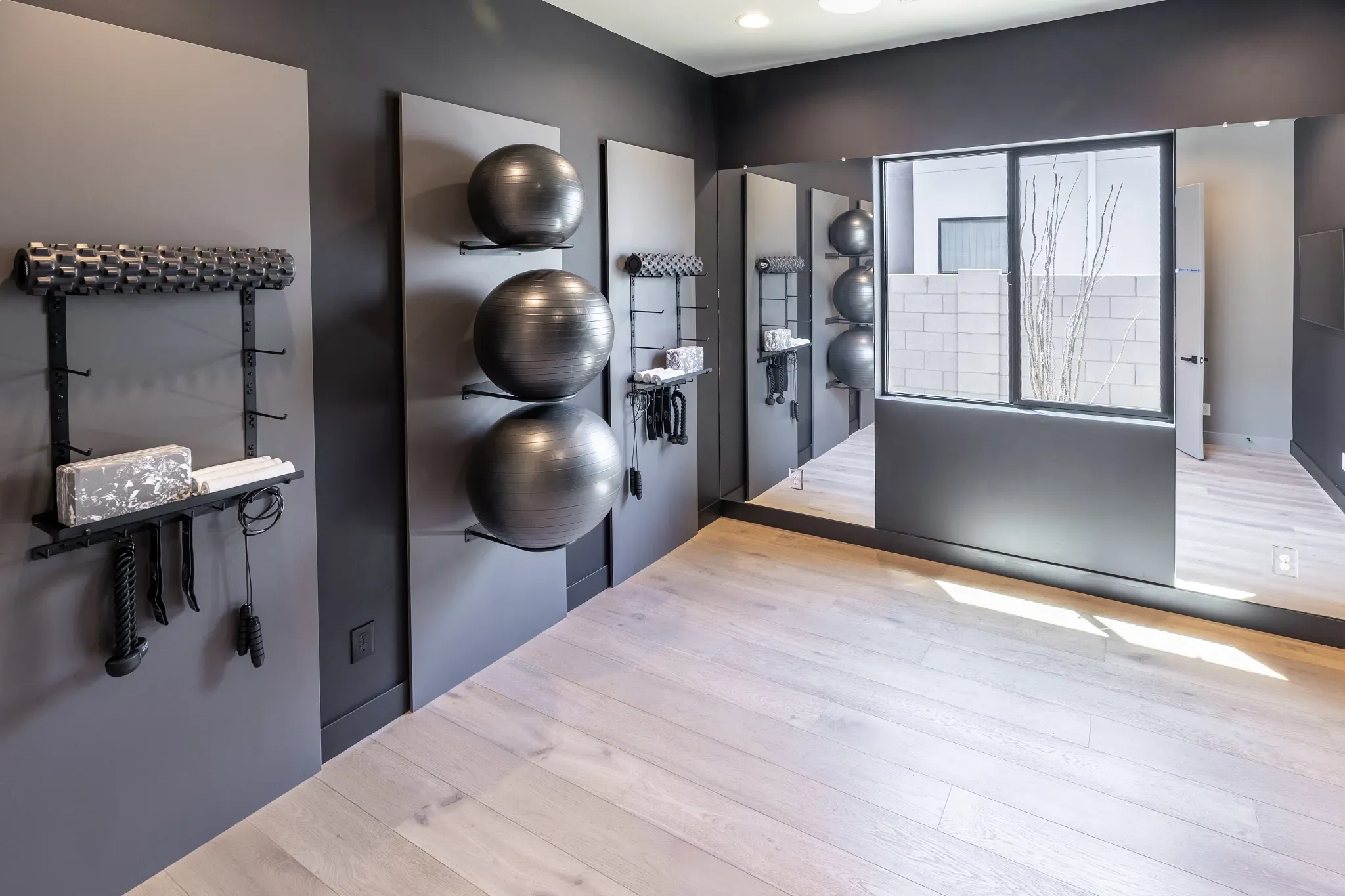 6004 Model Bedroom 4