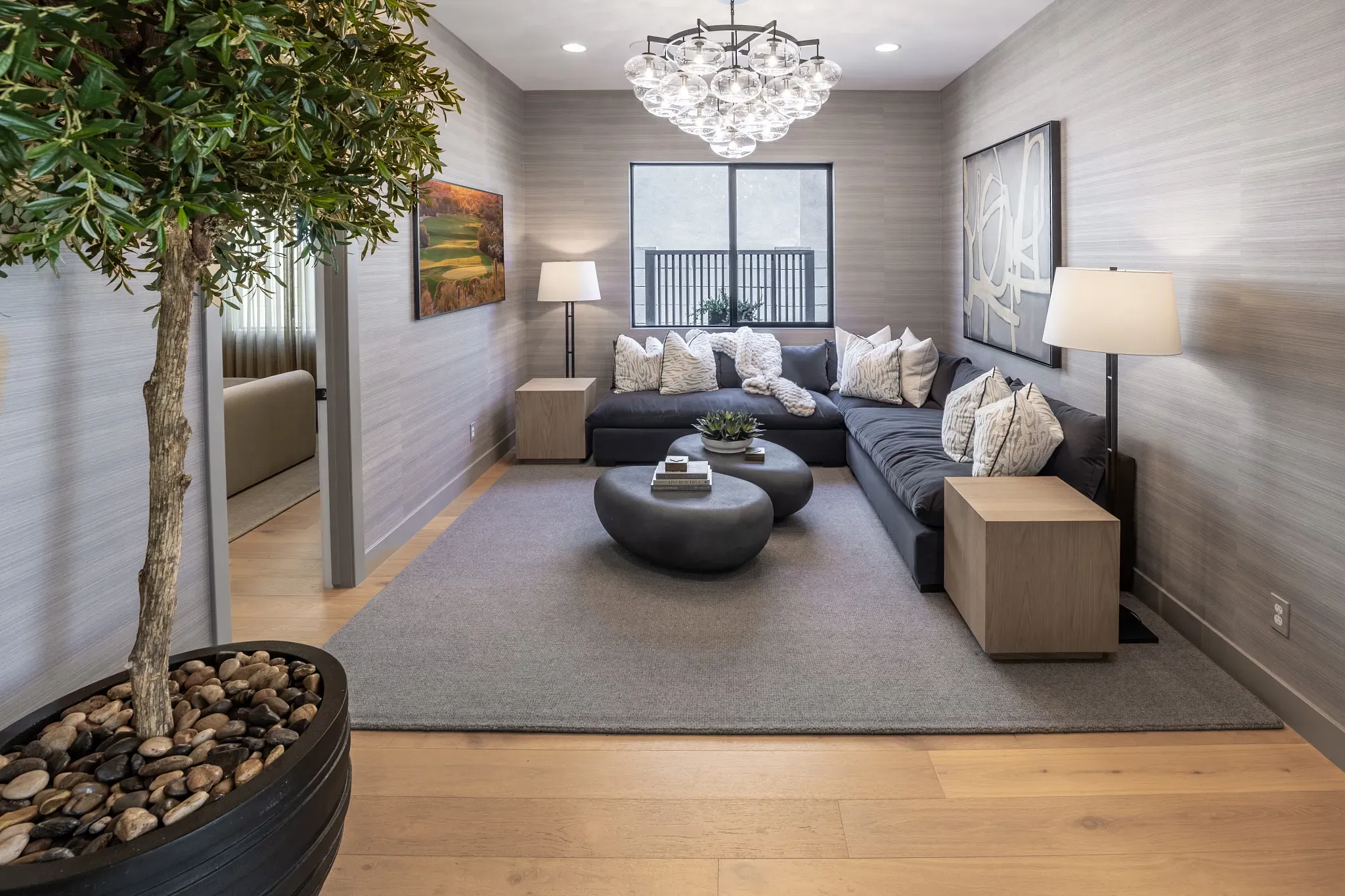 6001 Model Flex Room