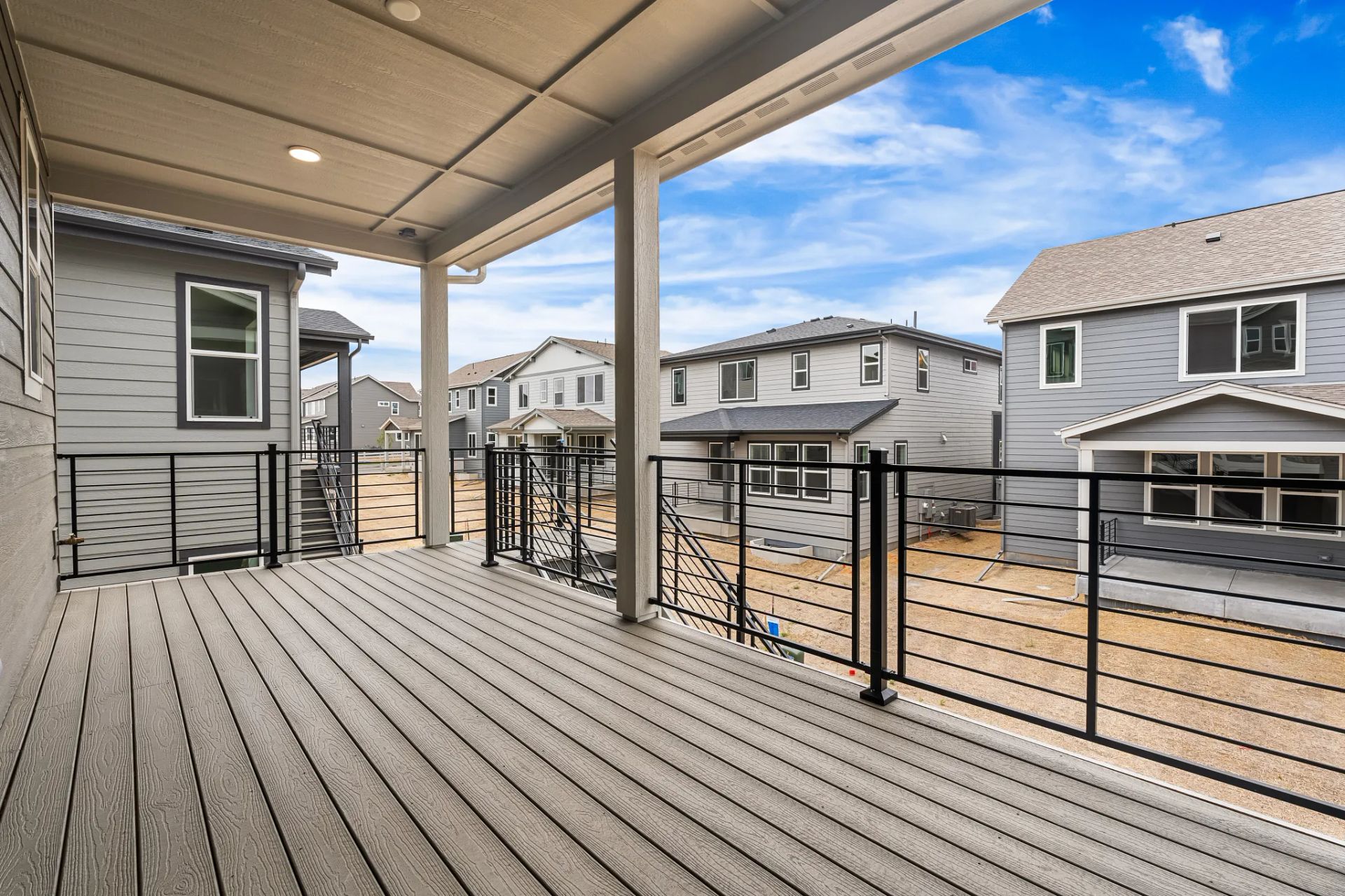 Homesite 22 Covered Deck